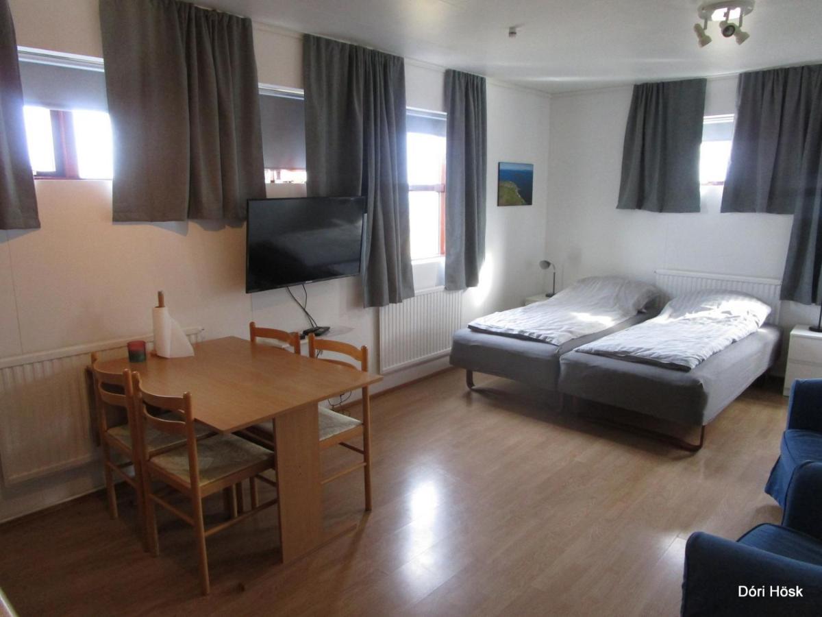 Sunna'S Guesthouse Drangsnes Bagian luar foto